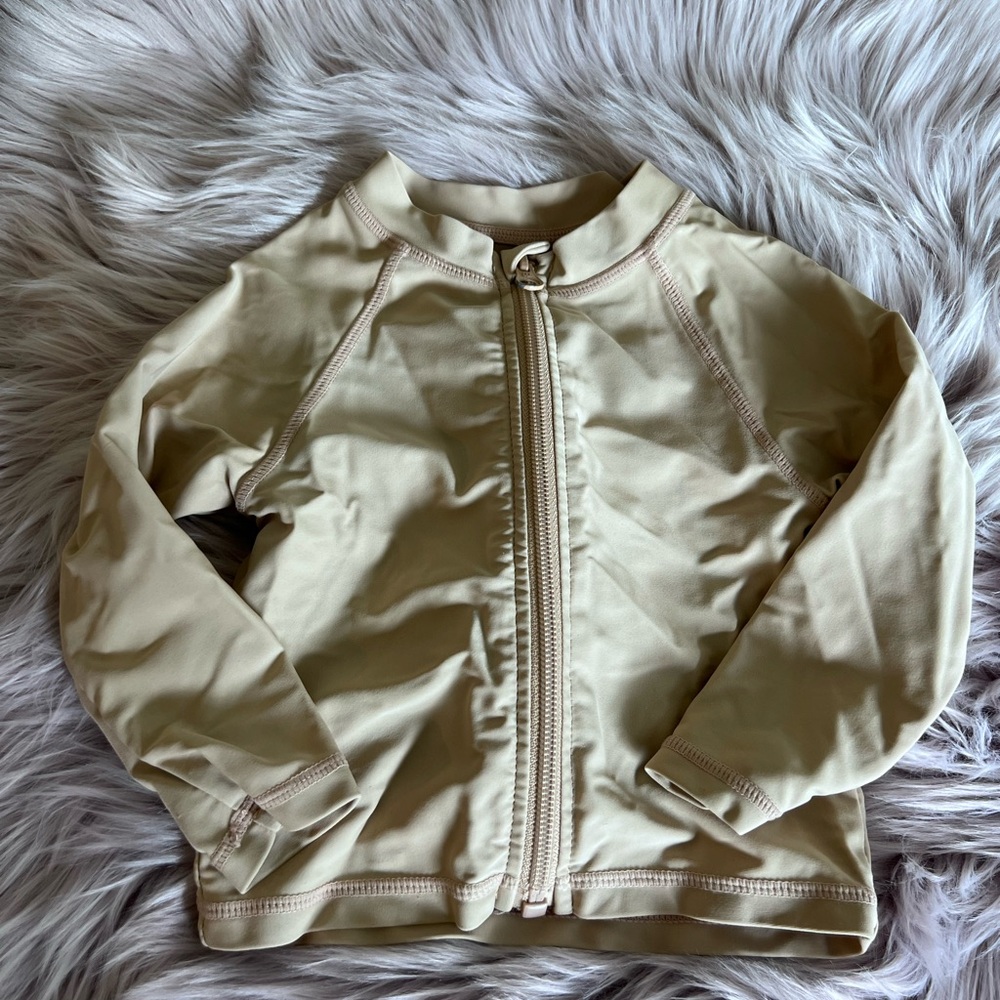 Swimzip zippered rash guard